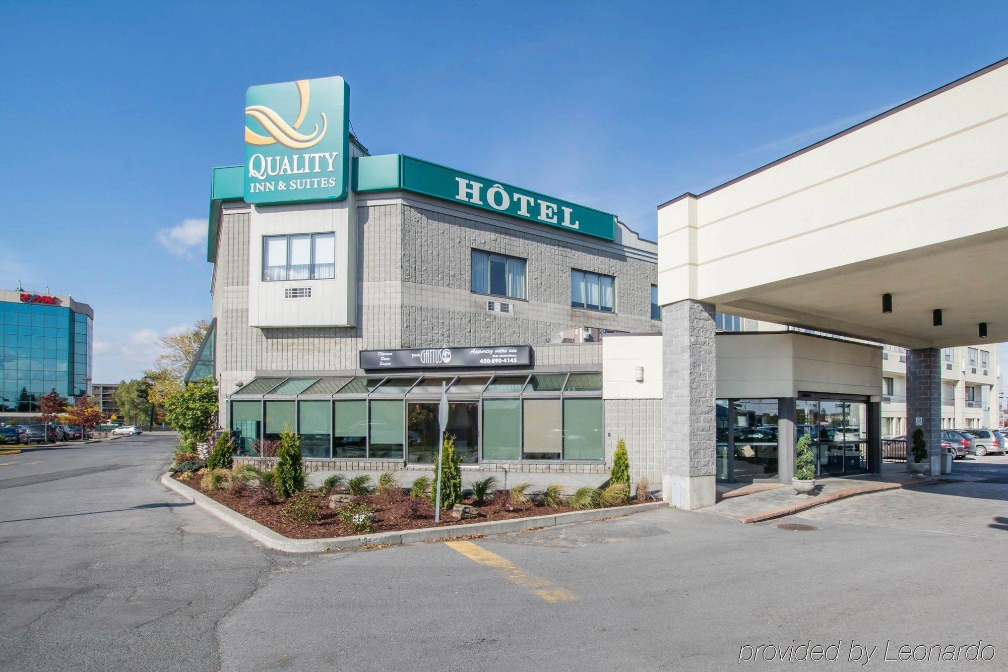 Quality Inn & Suites Brossard Esterno foto